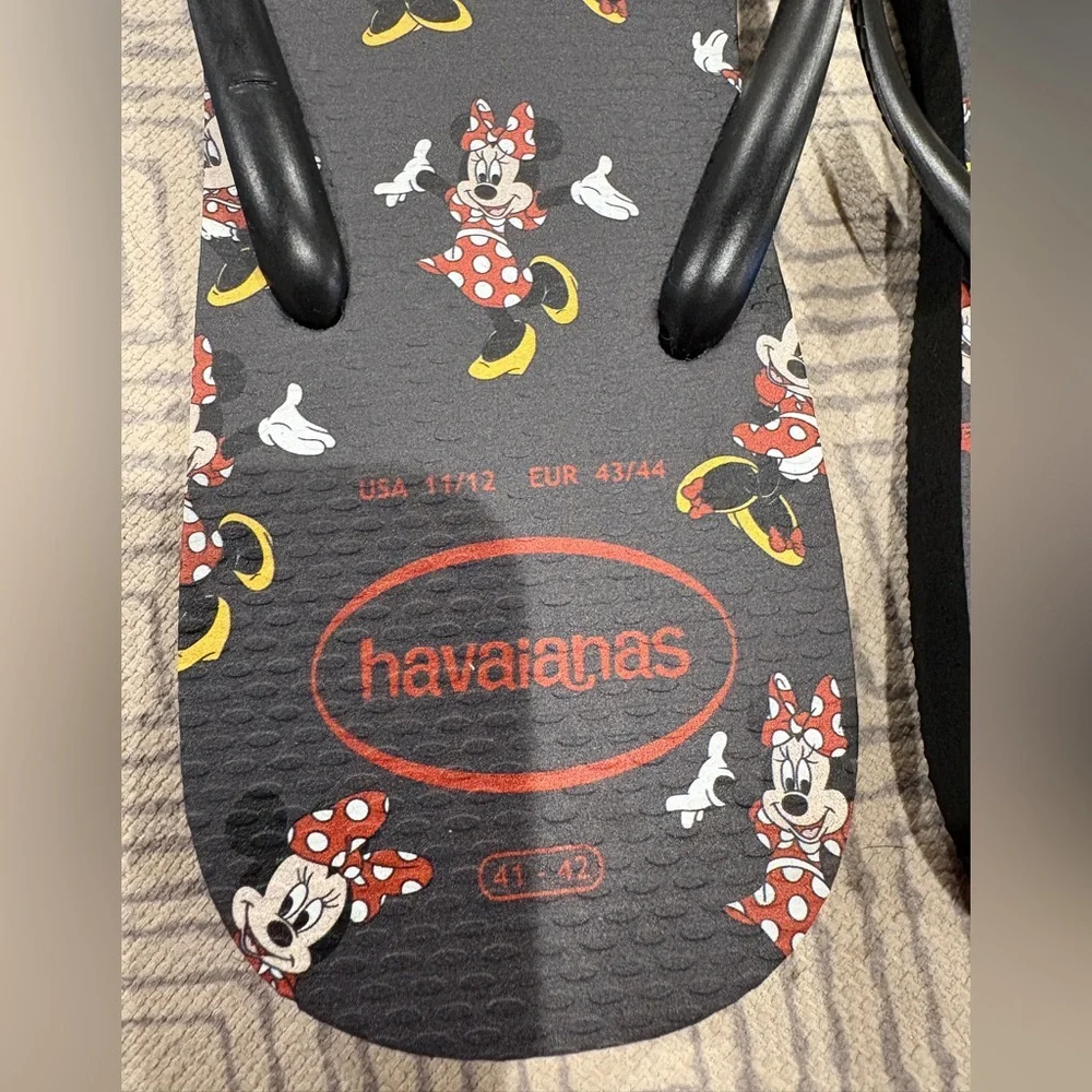 Havaianas Black and Red Minnie Mouse Flip Flops